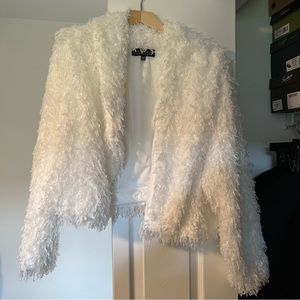 Eloquii white textured faux fur cropped jacket 26/28